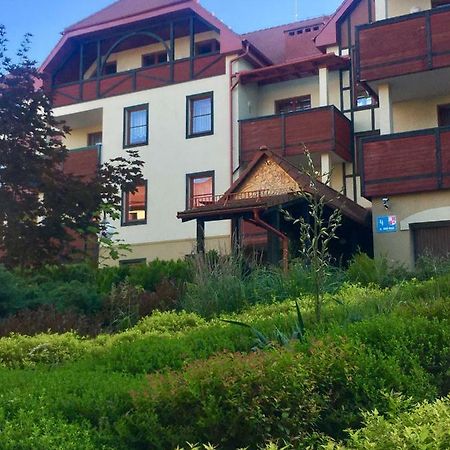 Apartament Parkowa Polana Z Ogrodem Appartamento Polanica-Zdrój Esterno foto