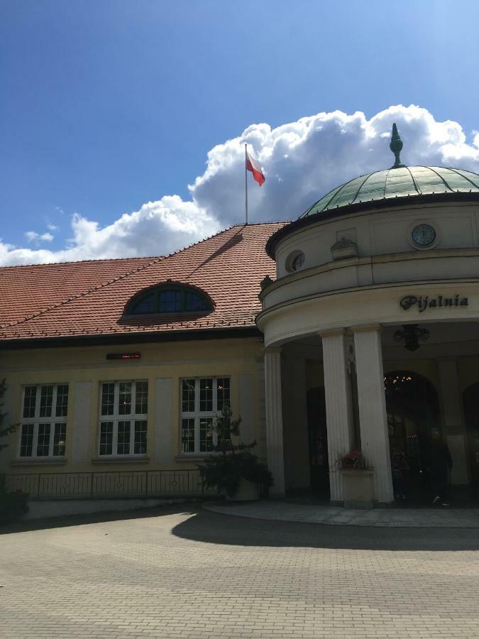 Apartament Parkowa Polana Z Ogrodem Appartamento Polanica-Zdrój Esterno foto