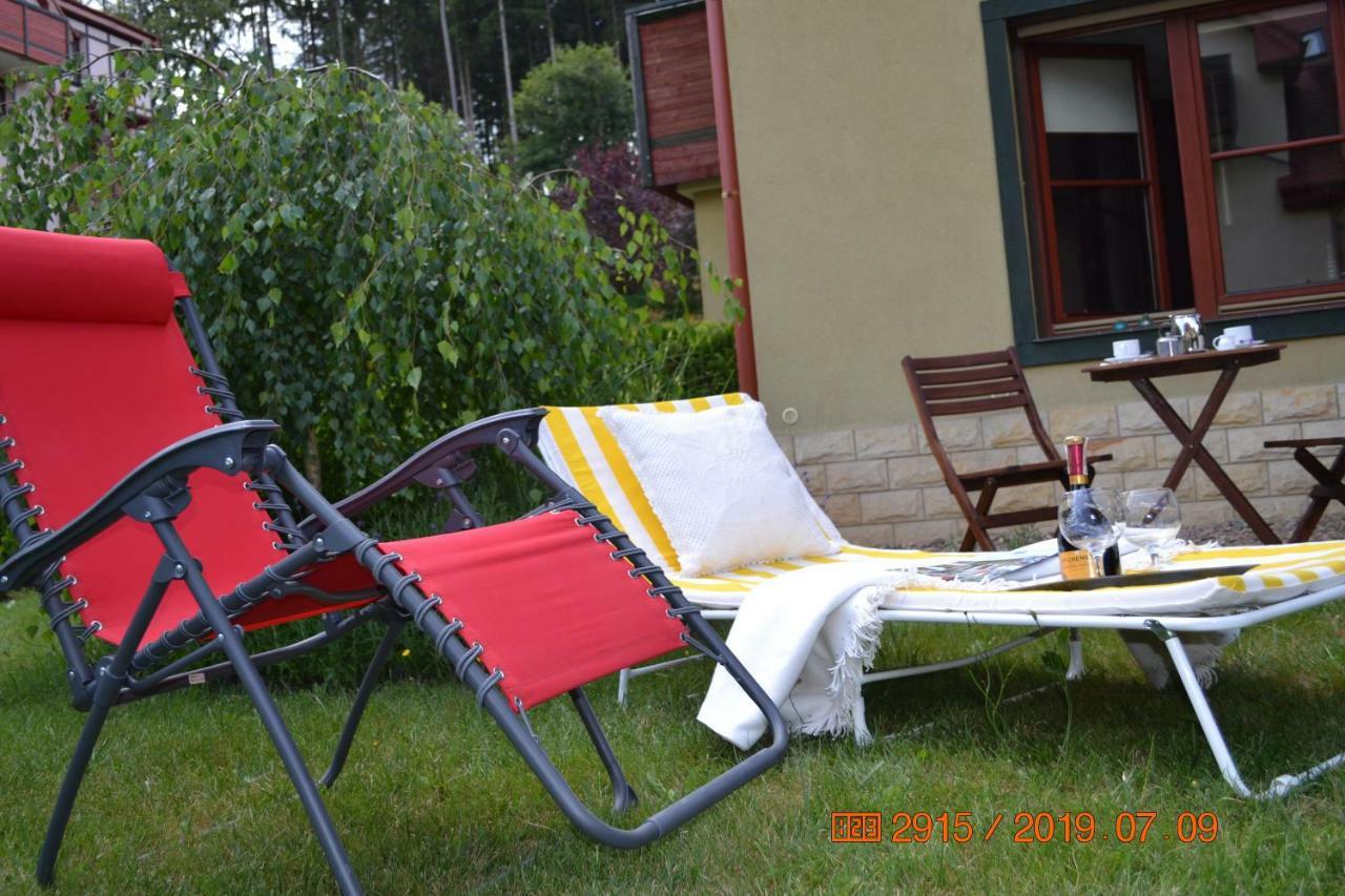 Apartament Parkowa Polana Z Ogrodem Appartamento Polanica-Zdrój Esterno foto