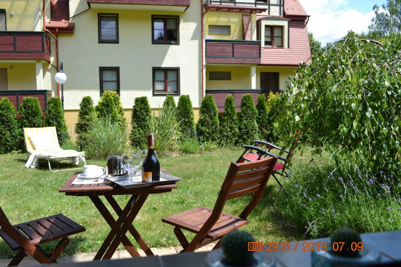 Apartament Parkowa Polana Z Ogrodem Appartamento Polanica-Zdrój Esterno foto